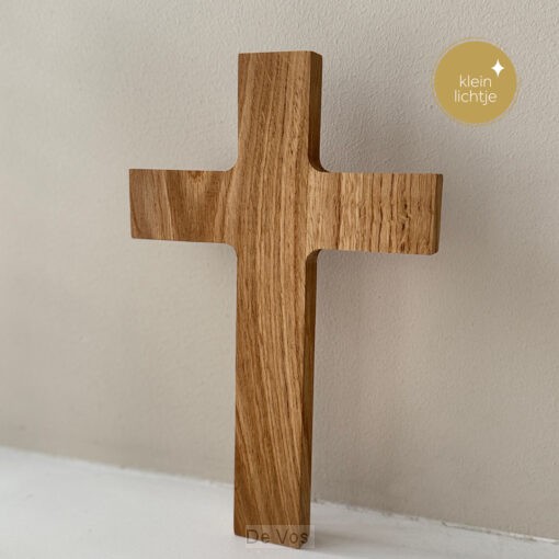 Kruis van eikenhout