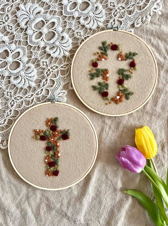 Naaldvilten Hoop in bloei / Kruis